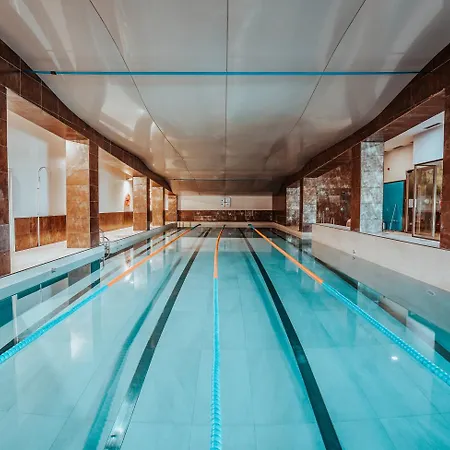 Leiro Residences 5* 푸엔히롤라