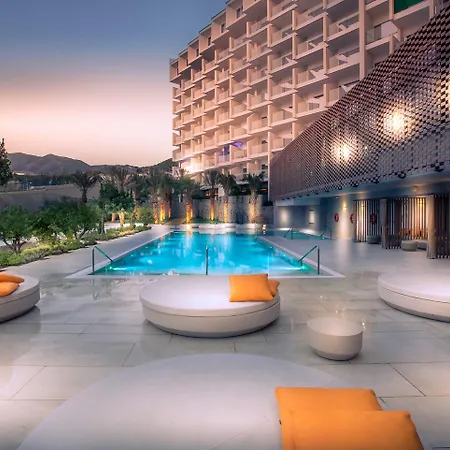 호텔 Leiro Residences 푸엔히롤라