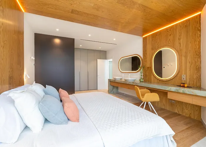 Hotel Leiro Residences - Preferred & 5*