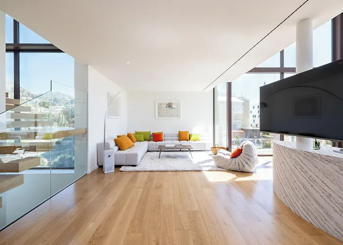 Hotel Leiro Residences - Preferred & 5*