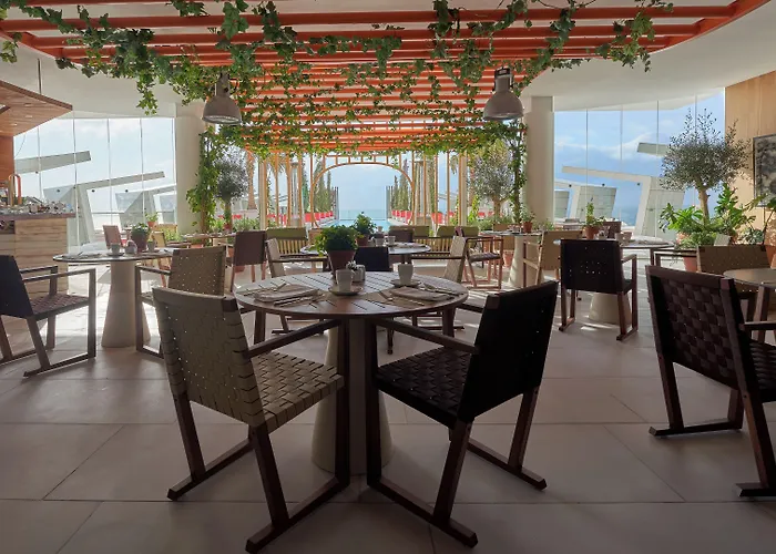 Leiro Residences - Preferred & Hotel Fuengirola